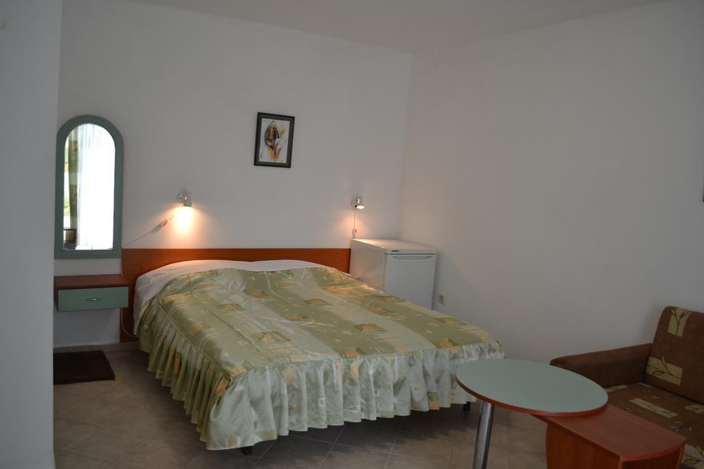 Family Hotel Magnolia Balchik Værelse billede