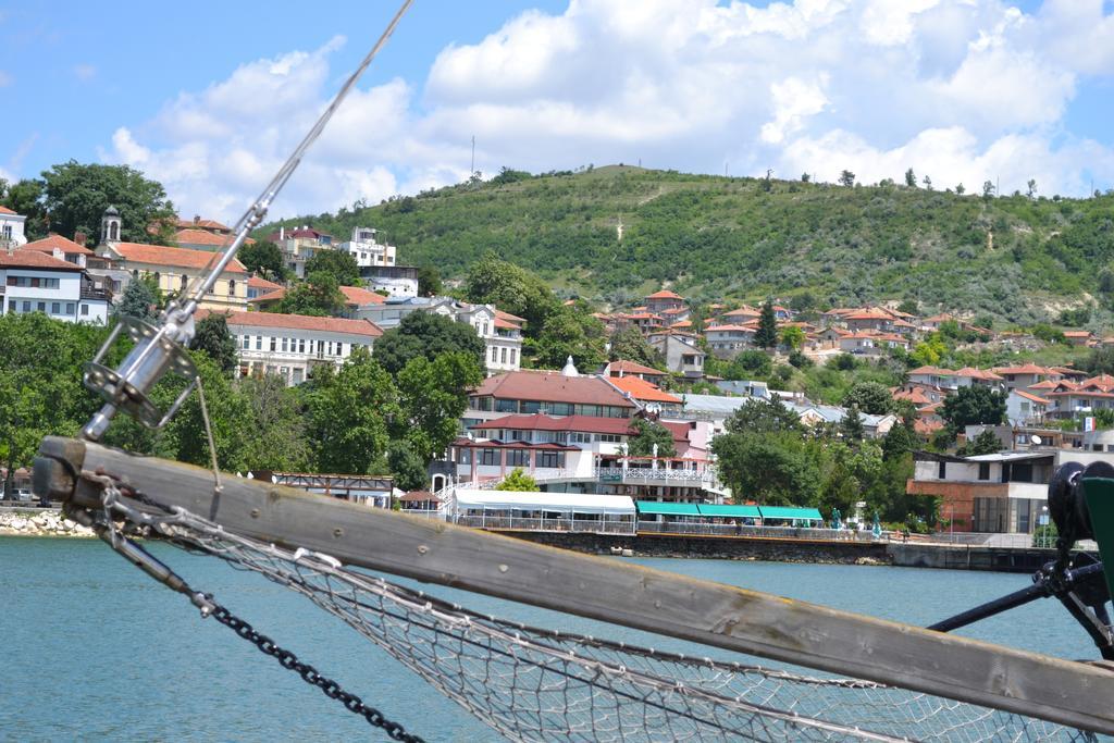 Family Hotel Magnolia Balchik Eksteriør billede