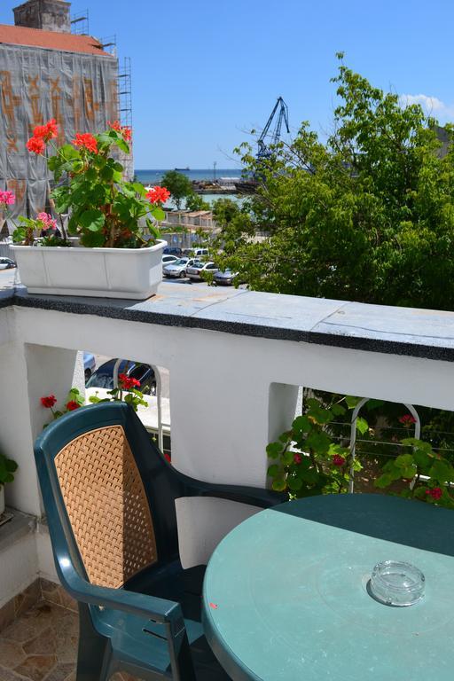 Family Hotel Magnolia Balchik Værelse billede